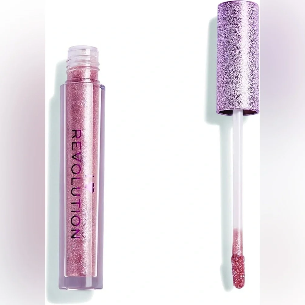❄️ Makeup Revolution | Metallic Angel Heart Lip Gloss White Wings